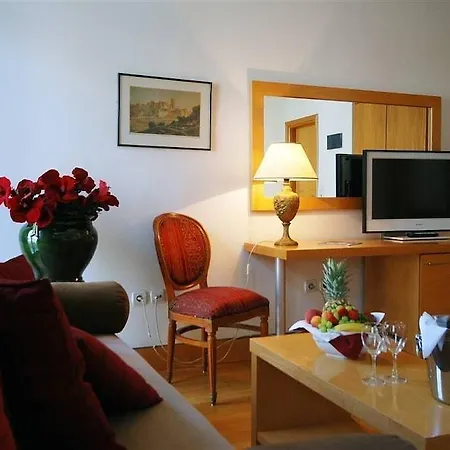 Le Palace 3* Saloniki